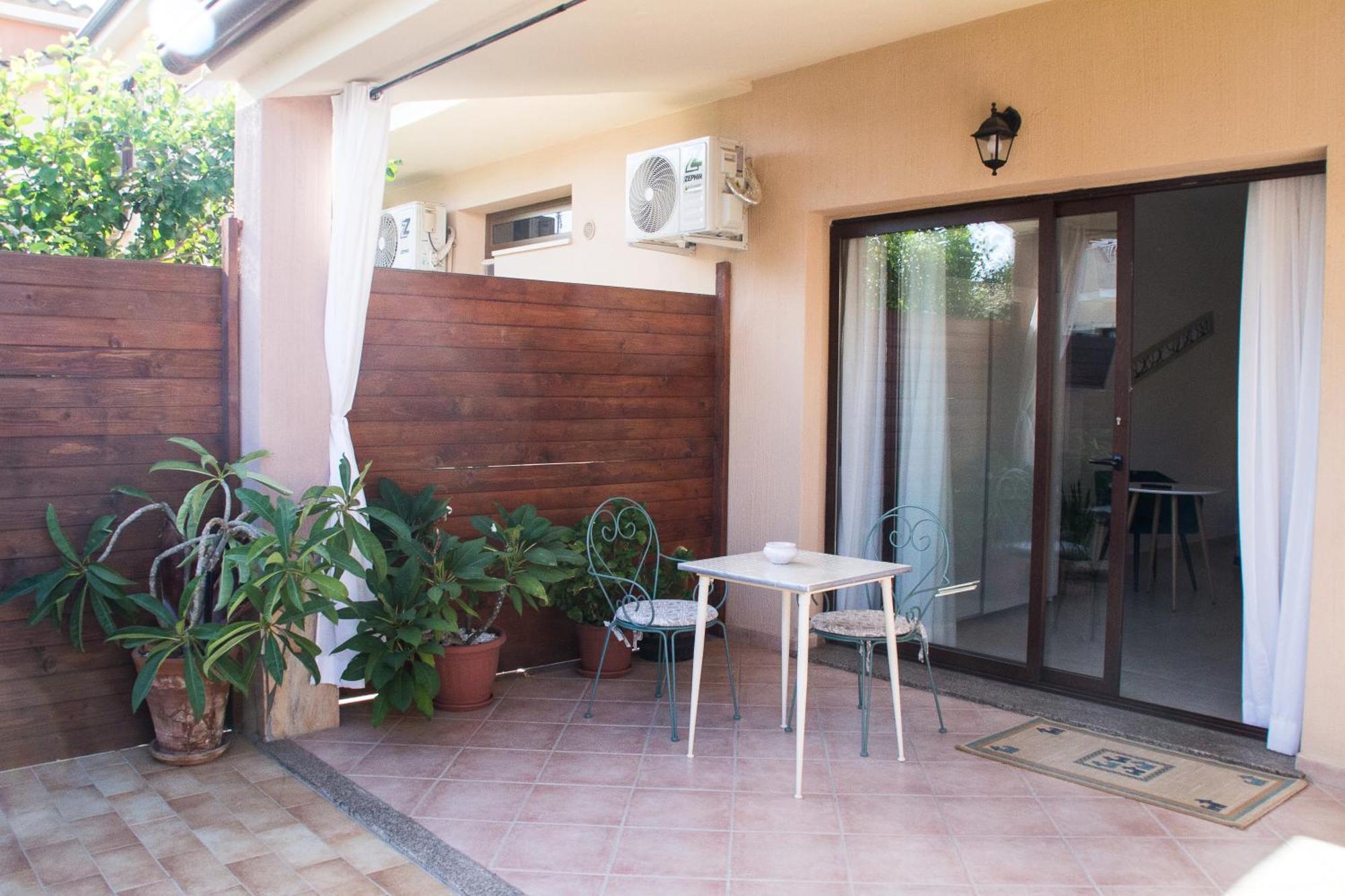 B&B Jolie Suite Villasimius Kültér fotó